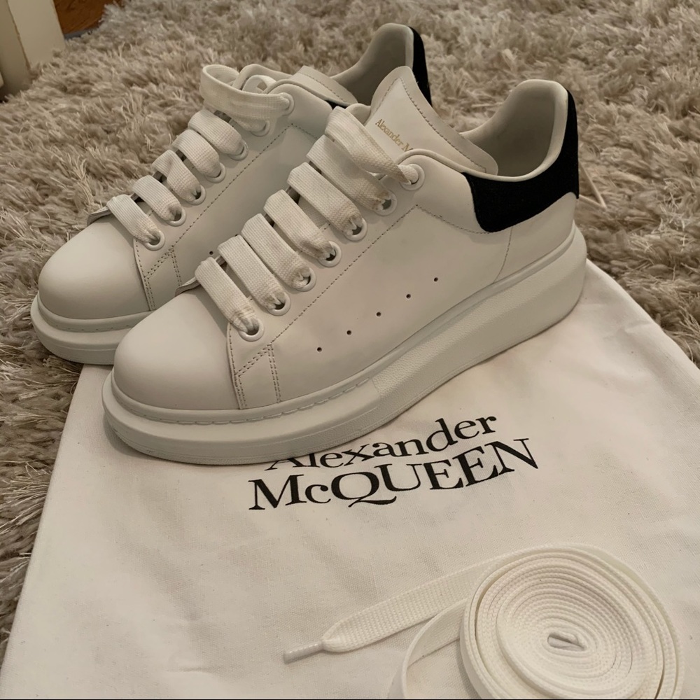 Alexander McQueen Oversized Sneaker